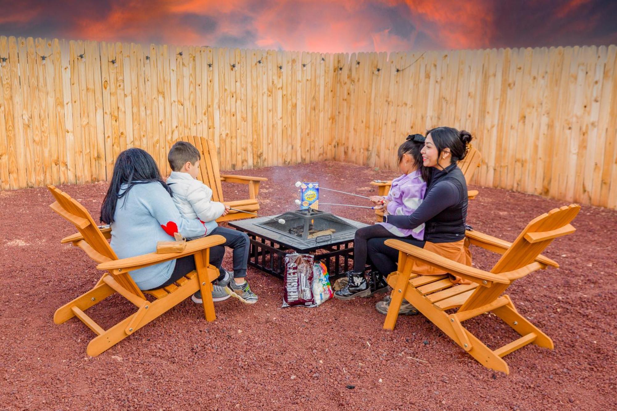 Broken Spur Ranch, Off Gridoasis#Stargazing Guest House Вал Екстериор снимка